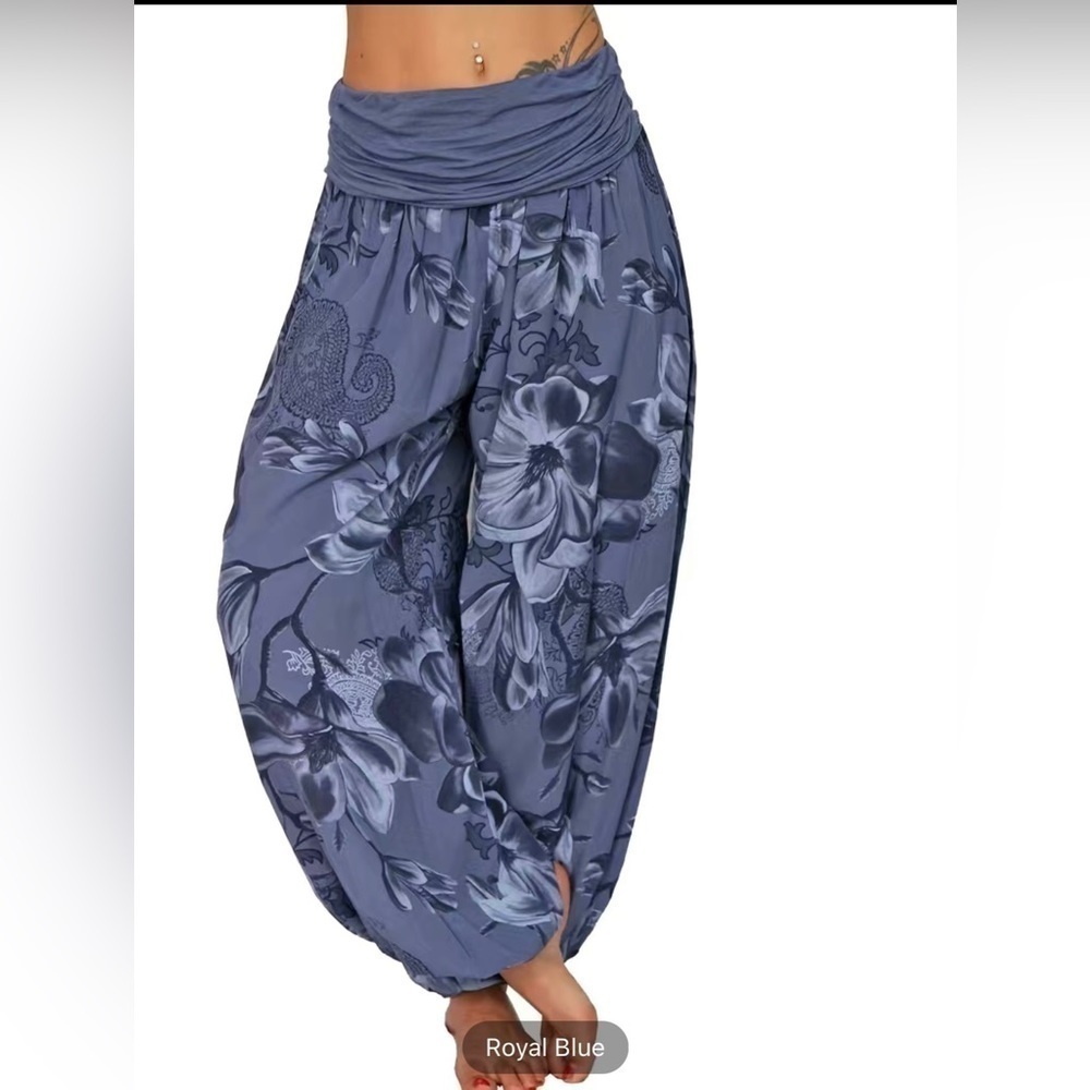 NWOT Plus Size Boho Pants. Size 22